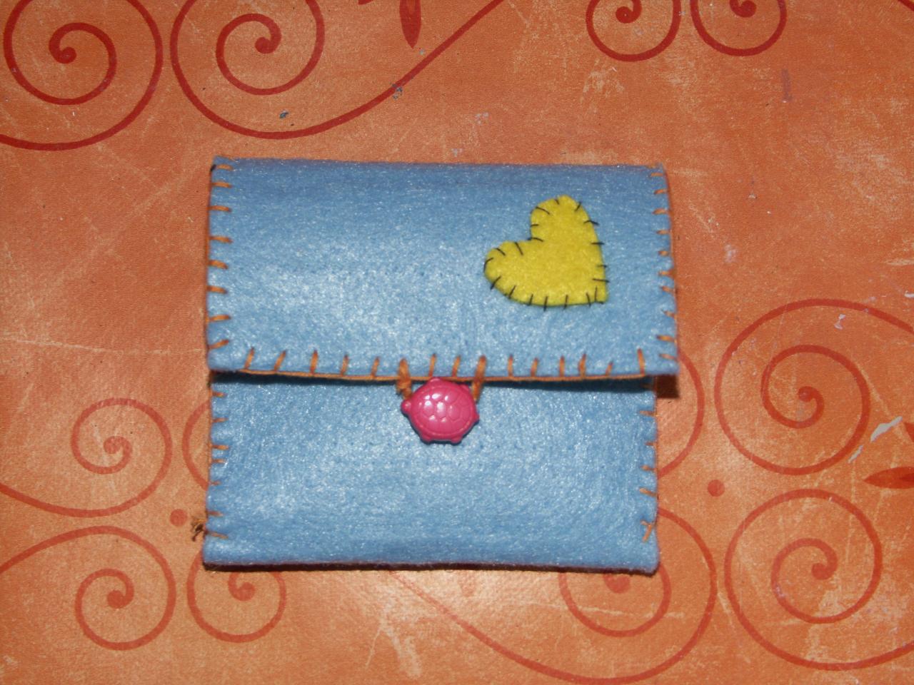 pochette en feutrine